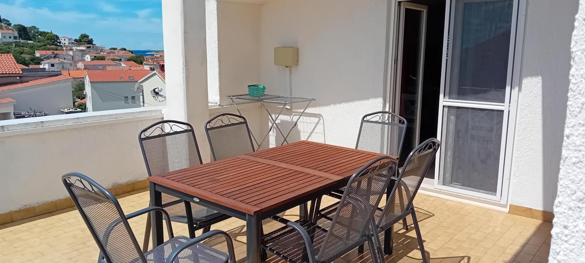 Apartmani Alaga B Tribalj Exteriör bild