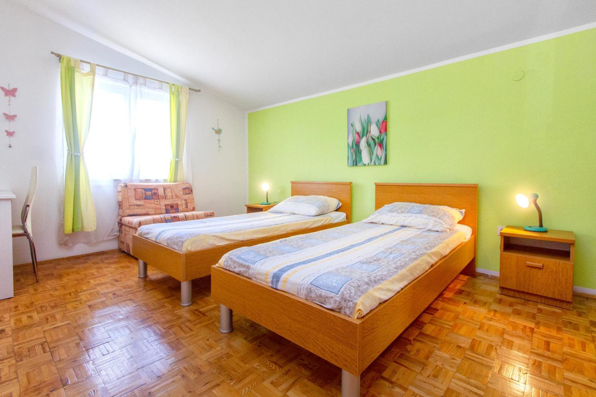 Apartmani Alaga B Tribalj Exteriör bild